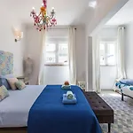 1-bedroom Flat With Terrace, Near Metro & Arena Lägenhet *