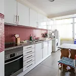 1-bedroom Flat With Terrace, Near Metro & Arena