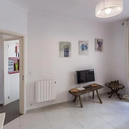 Be Local - Flat With 1 Bedroom And Terrace In Moscavide - * Lisboa
