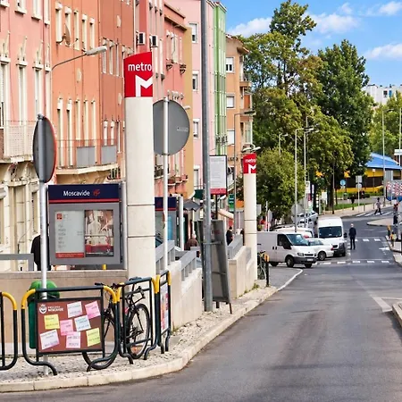 Διαμέρισμα 1-Bedroom Flat With Terrace, Near Metro & Arena *