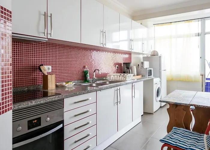 1-bedroom Flat With Terrace, Near Metro & Arena